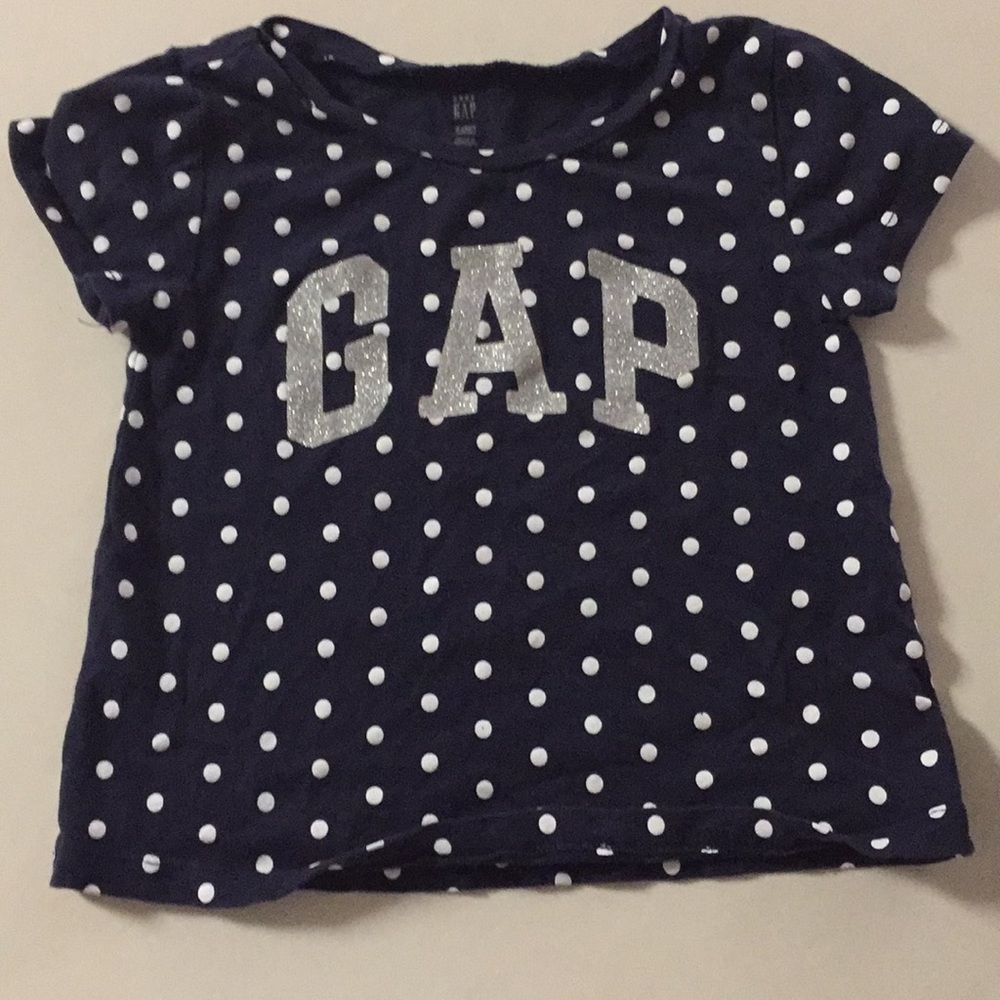 Toddlers gap shirt